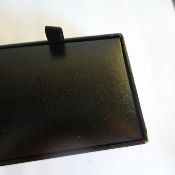 Men's Tuxedo Gold Knot Cufflinks and 4 Studs Brand New - Picture 3 of 3